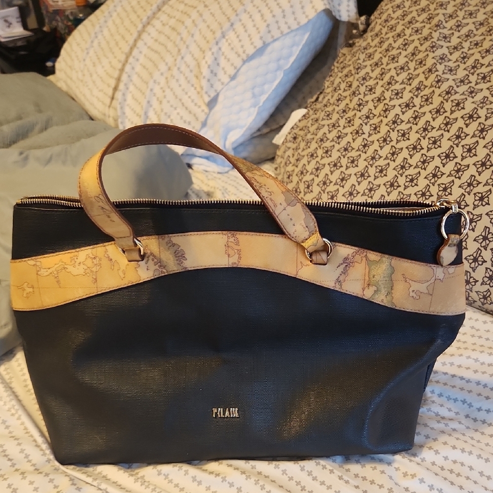 Alviero Martini Black and Tan Tote Bag Sleek and Spacious